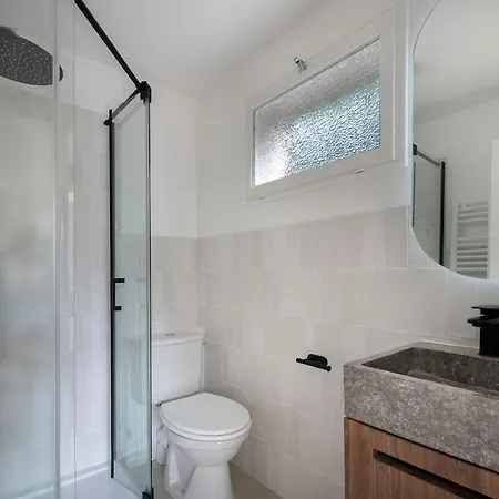 Maison Avec Jardin A Deux Pas De La *