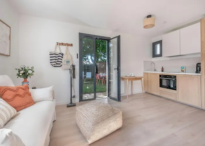 Maison Avec Jardin A Deux Pas De La * Pornic