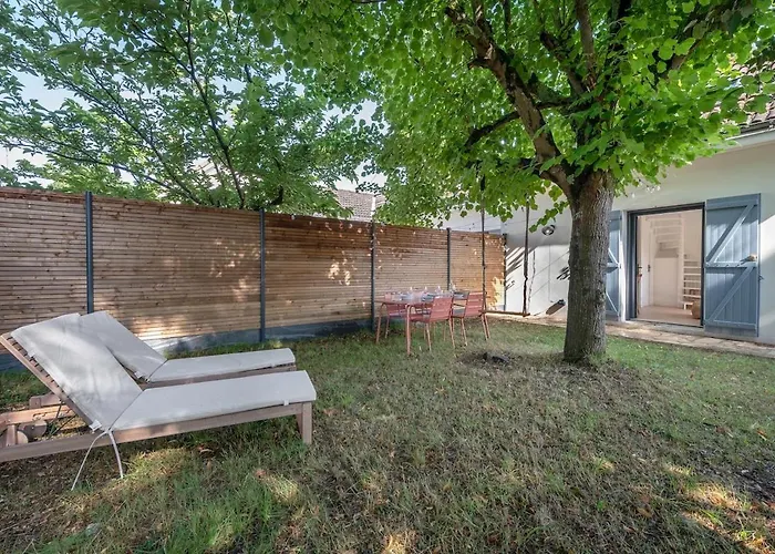 Maison Avec Jardin A Deux Pas De La Ferienhaus *